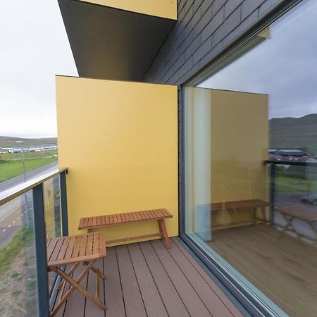 Апартаменты New / Stunning Sea View / Light / 3 Br Торсхавн Экстерьер фото